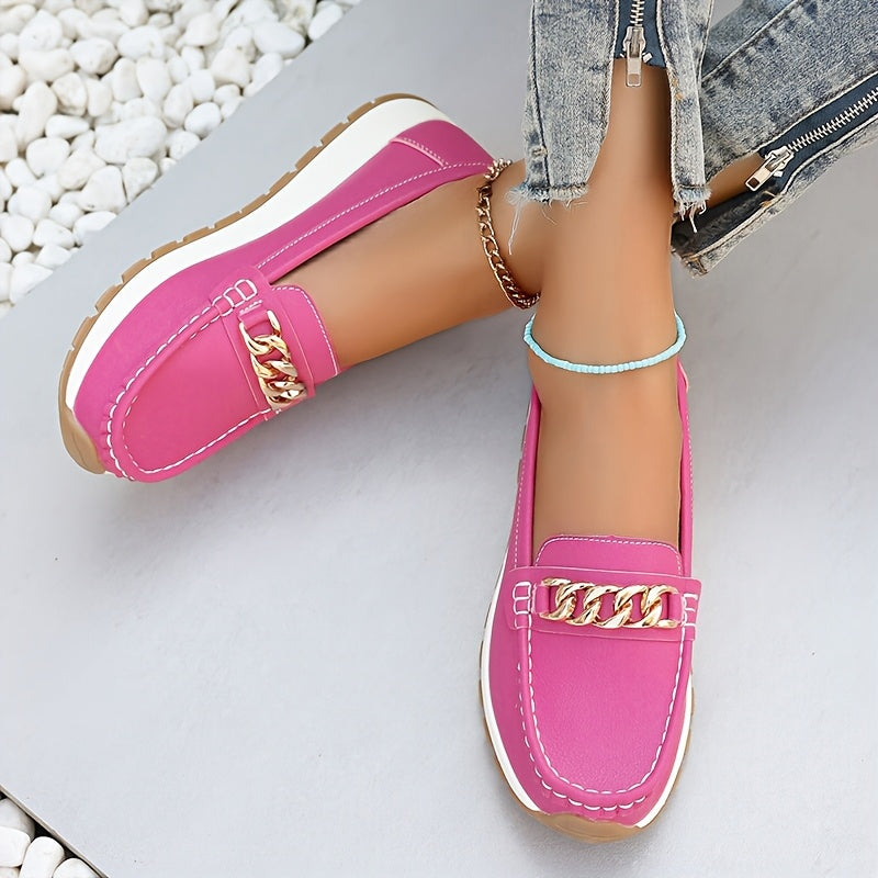 MOCASSINI LEGGERI CON DETTAGLIO CATENA